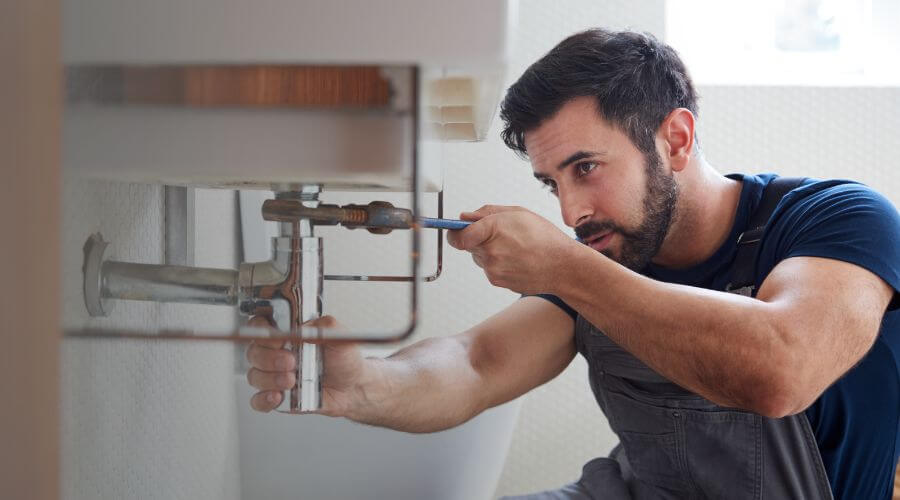 Tankless water heater installation in Belle Chasse, LA